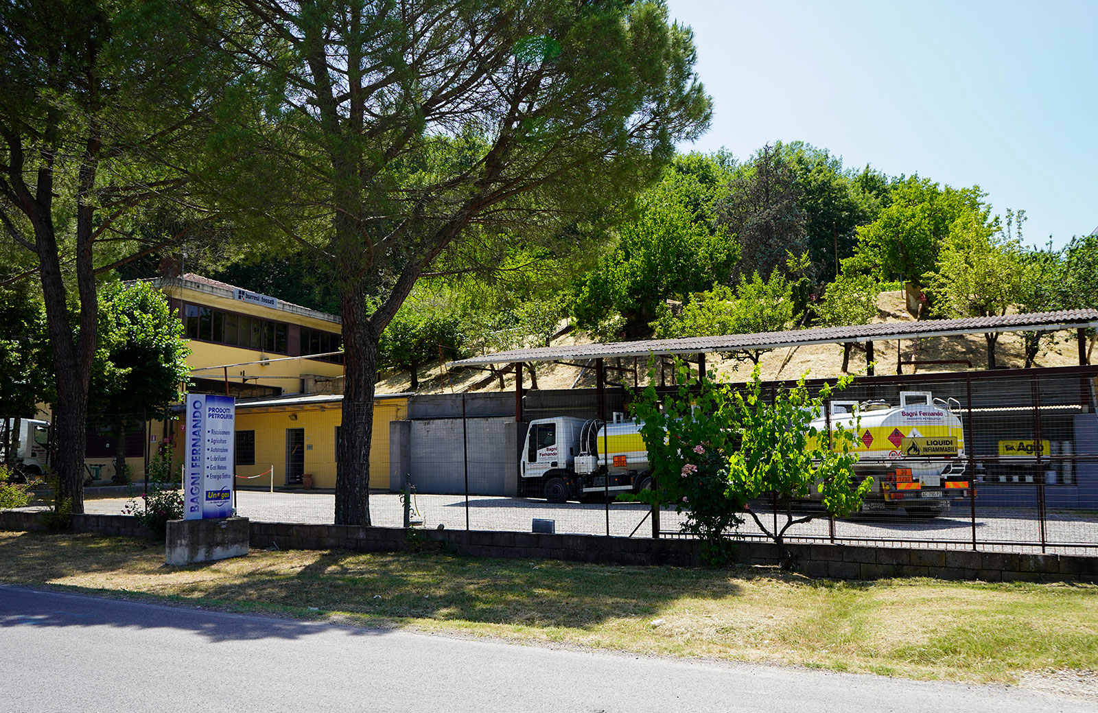 Vendita Carburante Tavarnelle e Val Di Pesa (FI) - Bagni Fernando